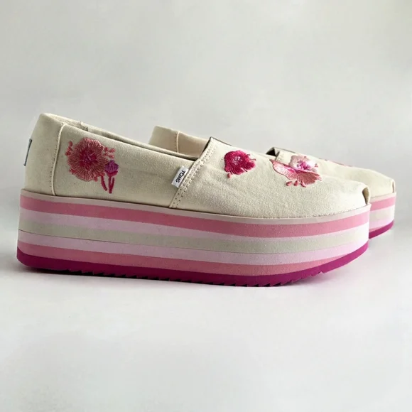 Toms Embroidered Floral On Canvas Platform Slip-On Shoes, Pink & Cream, Size 8.5 - Picture 16 of 16